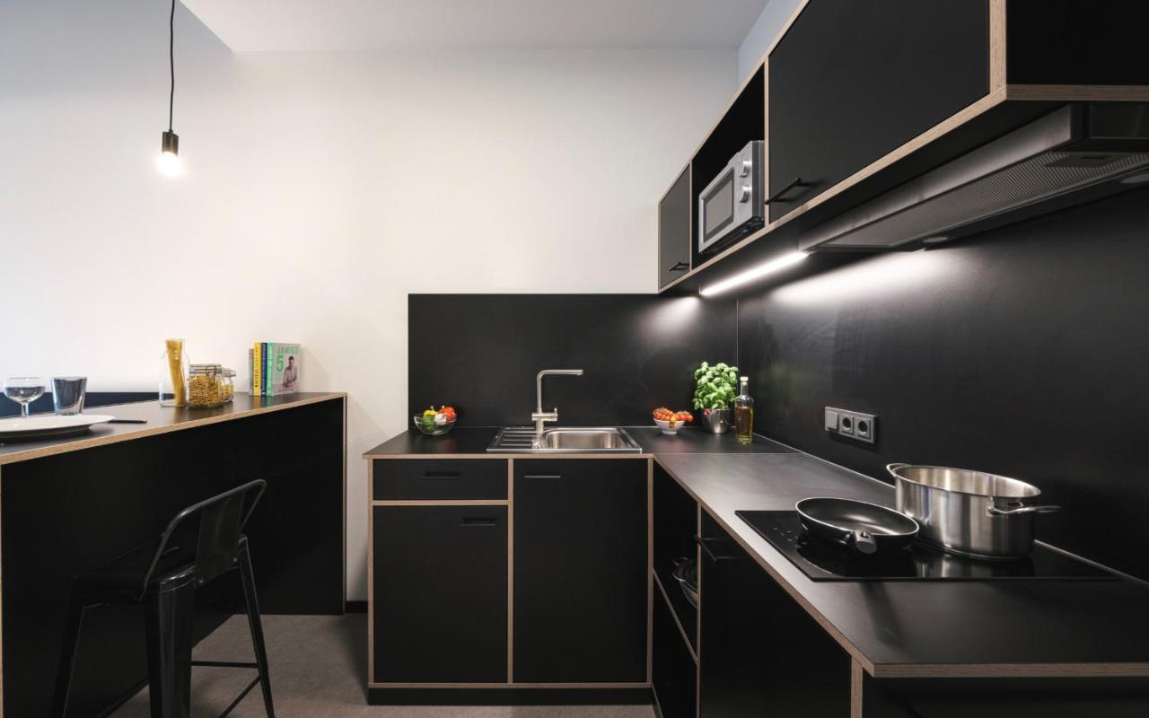 Moliving - Design Hotel & Apartments Duesseldorf-Нойс Екстер'єр фото