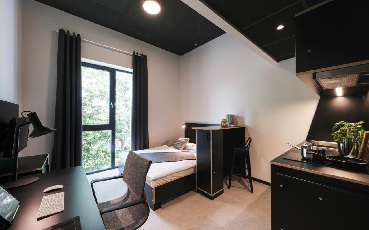 Moliving - Design Hotel & Apartments Duesseldorf-Нойс Екстер'єр фото